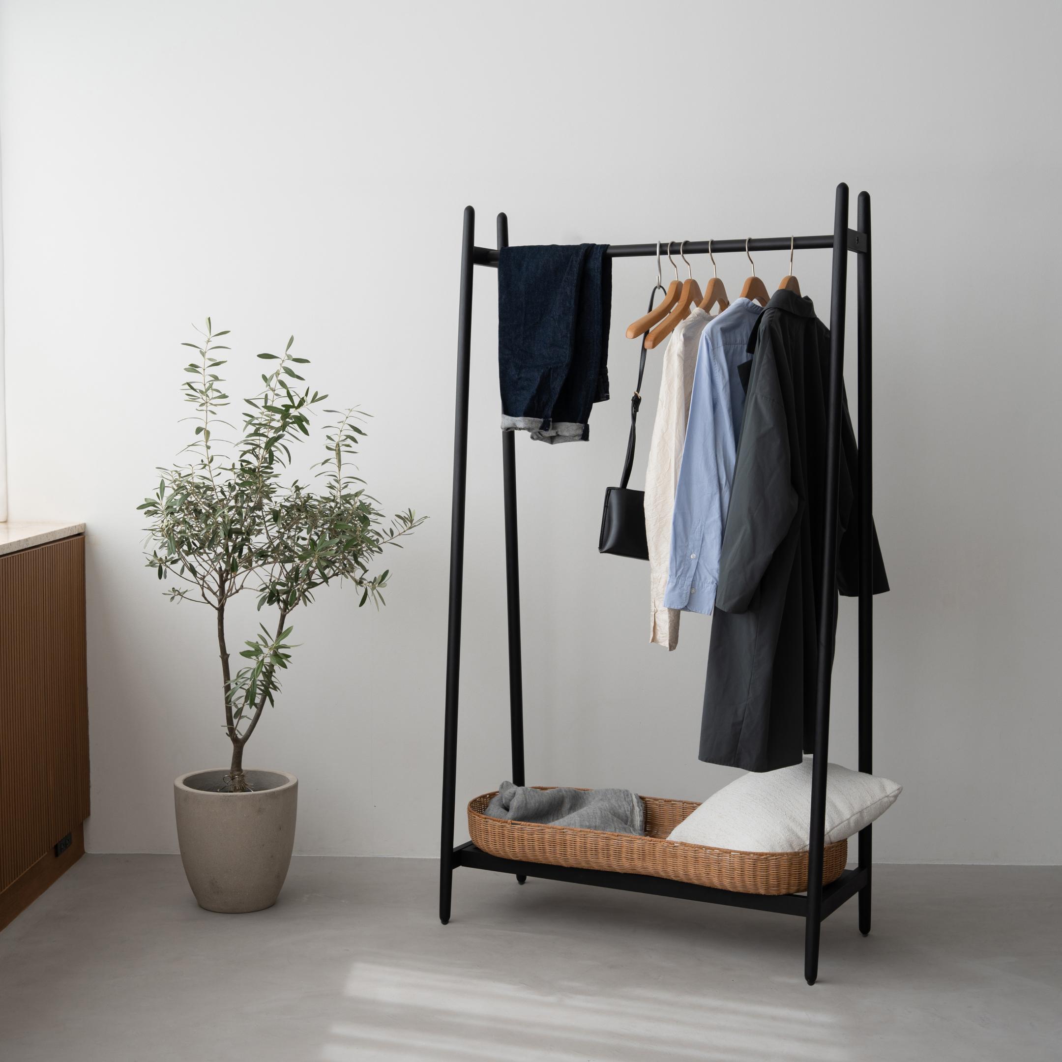 狭い部屋におすすめのハンガーラック