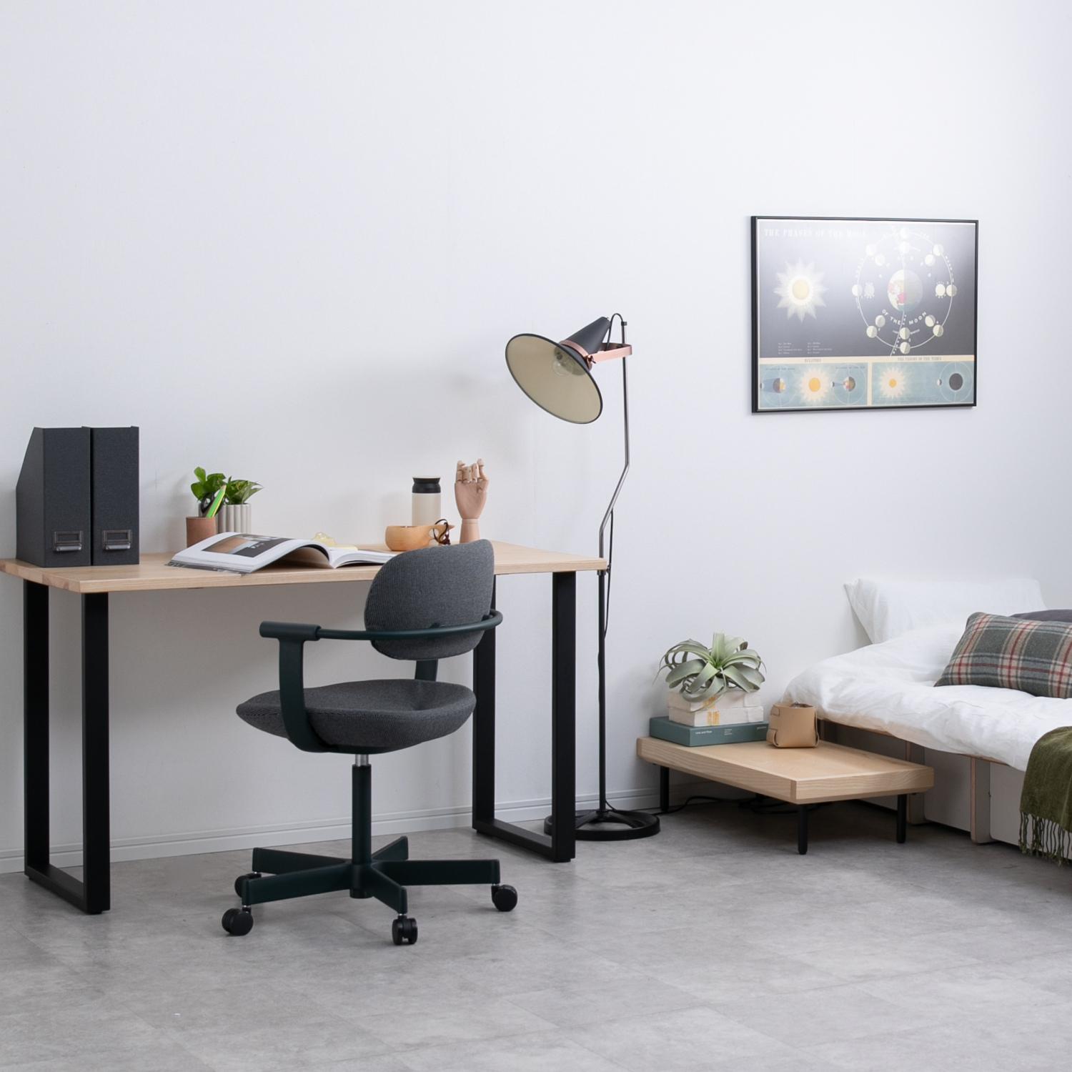 DI CLASSE / Studio D フロアランプ 高さ 120cm-150cmのレンタル