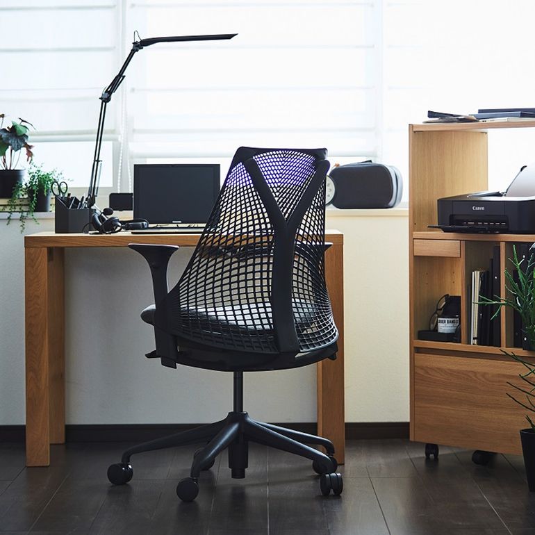 HermanMiller × カリモク セイルチェア オリジナルカラー 幅73×奥行73 