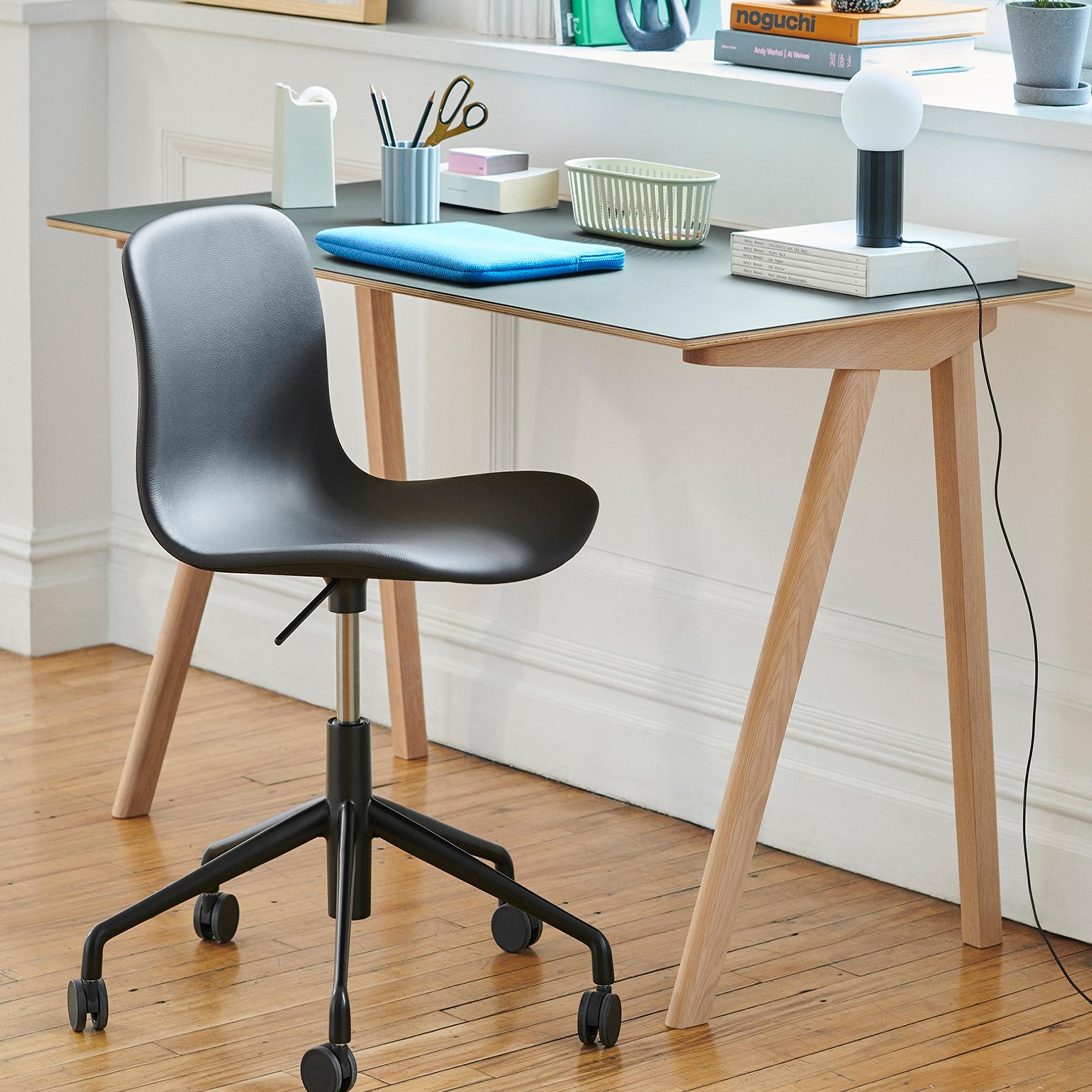 HAY CPH90 デスク W130xD65xH74cm HAY / ヘイのレンタル・サブスク