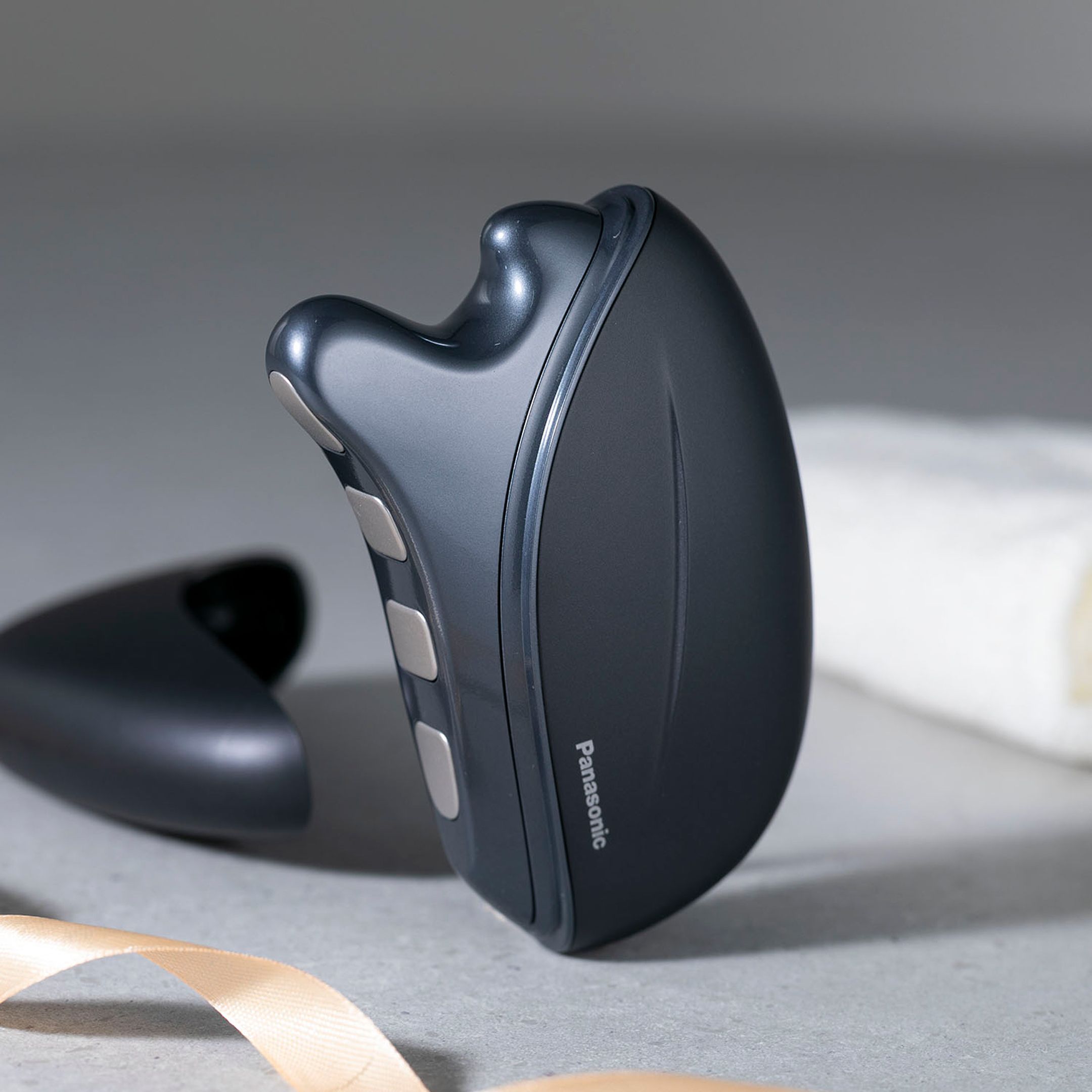 Panasonic (パナソニック) リフトケア 美顔器 バイタリフト かっさ EH